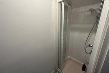 5 bed flat, Dickenson Road, Victoria Park, Manchester, M145HZ - Image 11